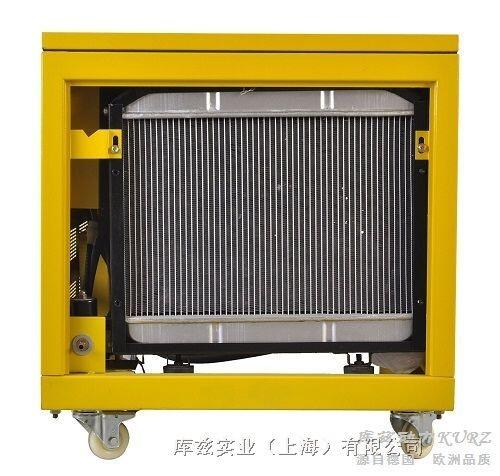 庫(kù)茲10KW水冷靜音汽油發(fā)電機(jī)圖片